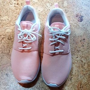 Nike Roshe Run Women's Running Shoes Size 10 NEW